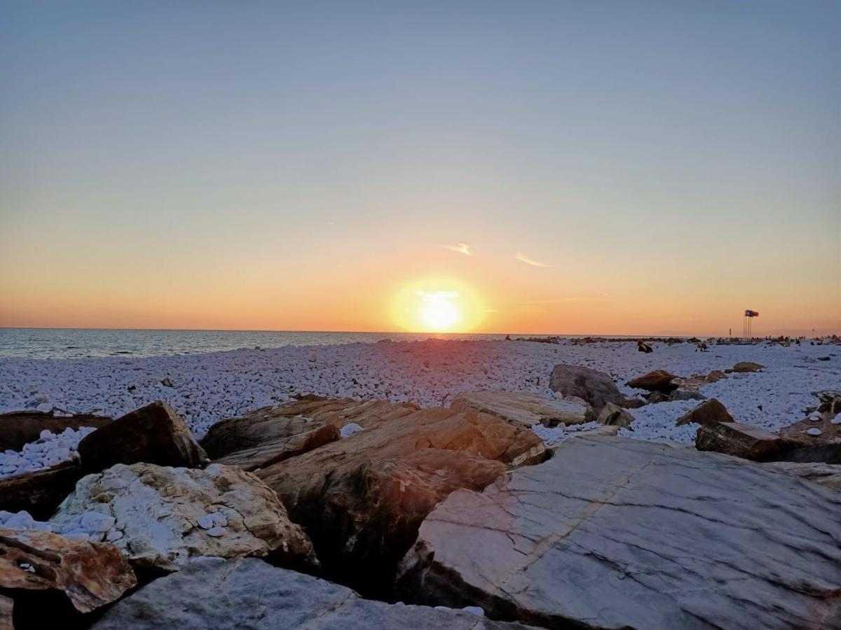 Affreschi Sul Mare Hotell Marina Di Pisa Eksteriør bilde